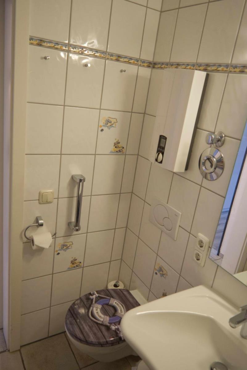 Inselblume 80 - Gemuetliche Ferienwohnung, Blick Auf Die Fehmarnsundbruecke Burgtiefe auf Fehmarn Exteriér fotografie